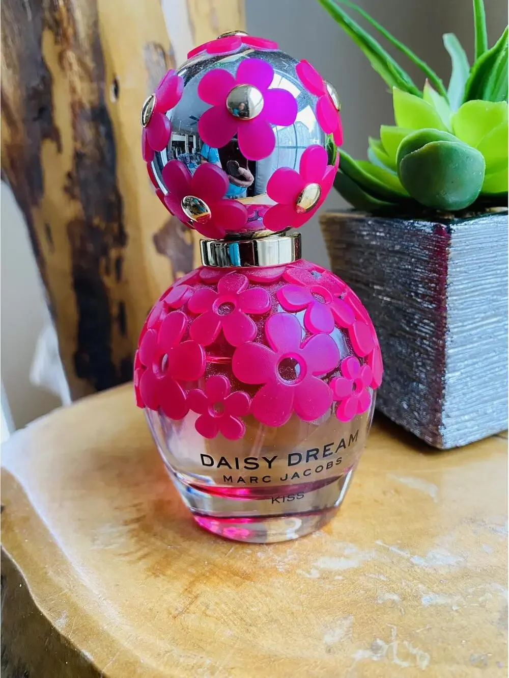 Marc Jacobs Daisy Dream Kiss Eau de Toilette Perfume 1.7 oz